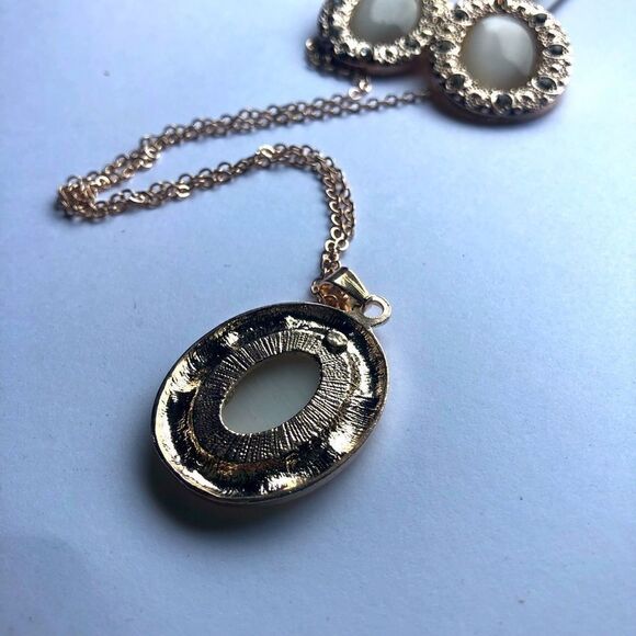 Necklace earring set - Picture 2 of 3